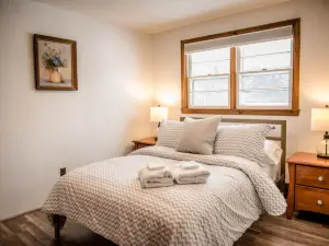 Woodland Views and Spacious Living - Charming New England Retreat