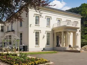 RainHill Hall Hotel