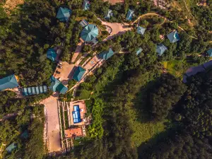 ที่พัก Rushaga Gorilla Lodge