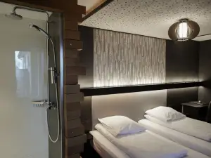 Ravel Hotel Cyrano