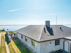 8 person holiday home in Ulfborg-By Traum