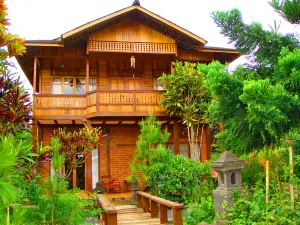 Jambuluwuk Convention Hall & Resort Puncak