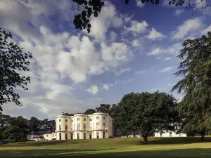 格洛斯特波頓大廳美居酒店