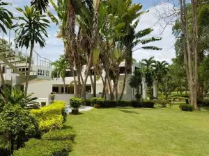 Sawang Resort Golf Club and Hotel