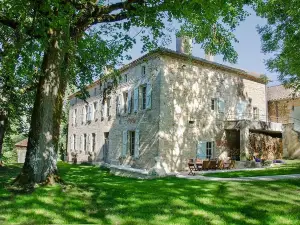 Les Hauts de Sauliès - Chambre et Table d'Hôtes de Charme