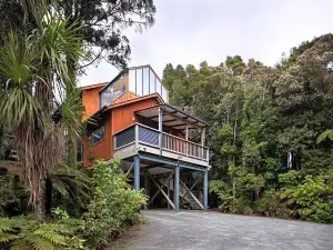 Punakaiki Treehouse Limited