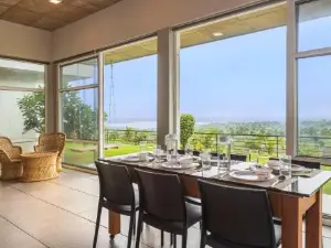 SaffronStays Serenity, Igatpuri