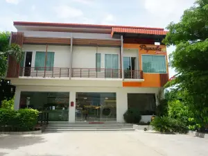 Papada Suite