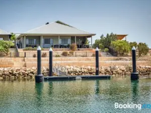 1 Kestrel Place - Jetty