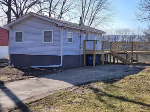 COZY Fox River Retreat