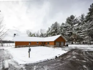 New Listing- Gorgeous Lake Front Property - Great parking for trucks & trailers!