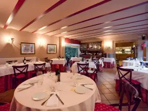 Hotel Castillo Valdés Salas