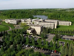 Oak Ridge International Hotel & Conference Center