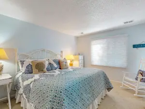 Colony Place Seaside Retreat - Unit 807-F