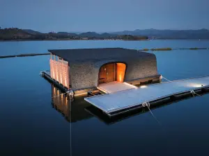 Z9 Resort