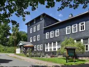 Apartments Und Bistro Zum Glasmacher