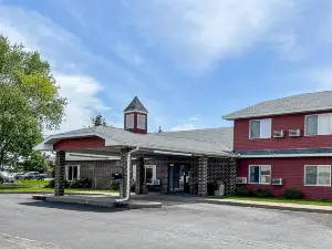 Hudson Inn & Suites