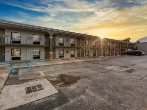 Clarion Pointe