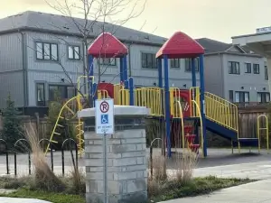 Cozy 1Br Basement Apt - New Downtown Bowmanville