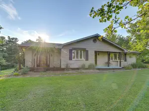 เคบินเรดริเวอร์กอร์จ: เดินป่า + ผ่อนคลาย!