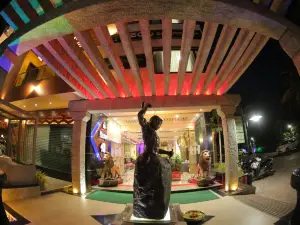 Hotel Hampi International