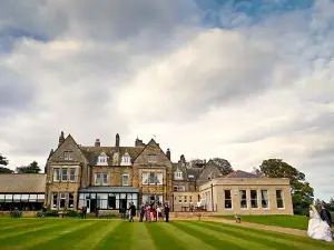 Grinkle Park Hotel