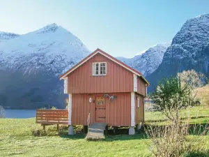 Nice Home in Eresfjord with 2 Bedrooms