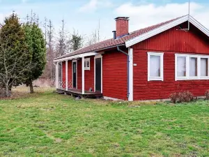 4 Person Holiday Home in Löttorp
