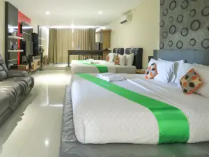Tab Hotel