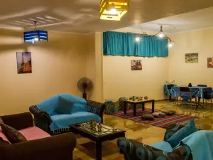 Jamila Basement Apartment with a Wonderful Garden