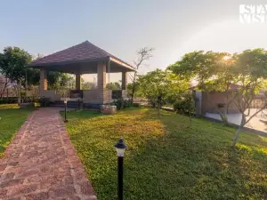 StayVistas Nyra Farms - Hill-view villa with Pool, Indoor & Outdoor games, & Lawn with Gazebo