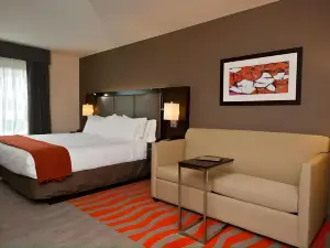 Holiday Inn Express & Suites Columbus - Easton Area