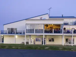 52-Foot Houseboat on Lake Erie-Sleeps 6!  Walleye Fishing Capitol of the World!