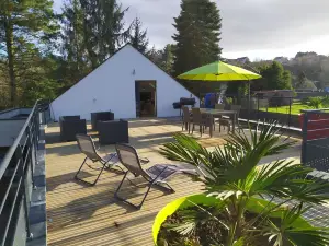 ATYPICAL HOUSING WELLNESS IN THE HEART OF NATURE