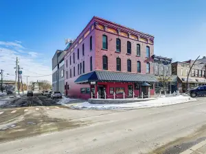 Bring a Pet: Historic Downtown Olean Apartment