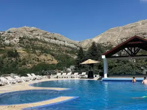 Faraya Village Club