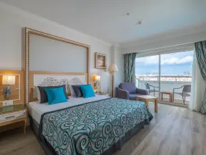 Crystal Waterworld Resort & Spa - Ultimate All Inclusive