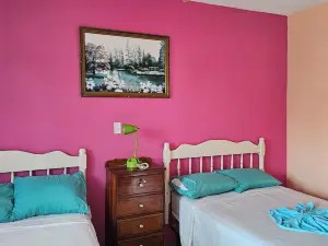 Anchorage Beach Resort Caye Caulker