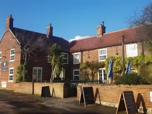 Sutton Staithe Hotel