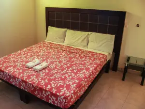Hotel Pacific