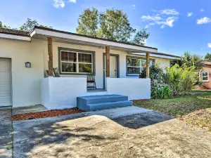 Bright, Pet-Friendly Retreat in Avon Park!