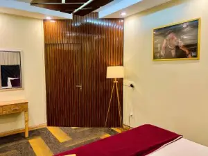 Family Apartment 1 BHK ISB F-11