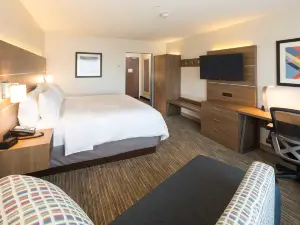 Holiday Inn Express & Suites KALAMAZOO WEST by IHG