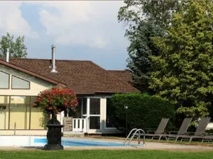 Hessenland Restaurant & Hotel