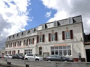 Hotel du Port et des Bains