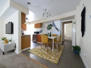 Modern, Exquisite 2-Bedroom Home in Lafayette