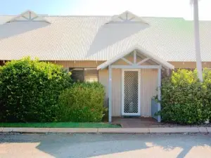 Cable Beach Apartments