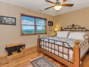 Appalachian Mtn Cabin Near New River State Park!