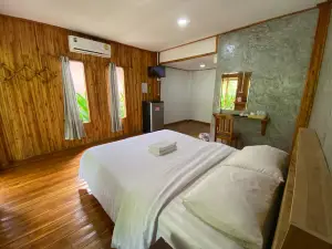 Baan Kumnun Resort