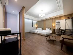 Jeongeup H Hotel